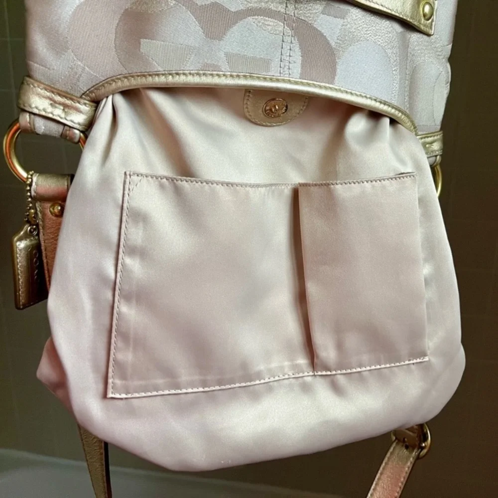 Coach Signature Tan/Metallic Gold Crossbody #M1176-F18478 EXCELLENT CONDITION - Picture 14 of 15